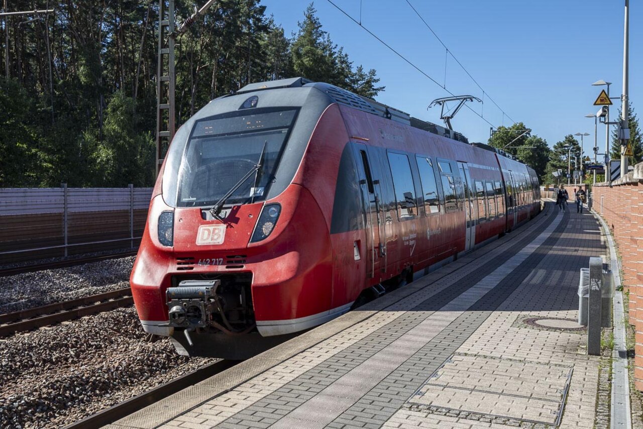 S-Bahnanschluss Guter S-Bahnanschluss an die Metropolregion