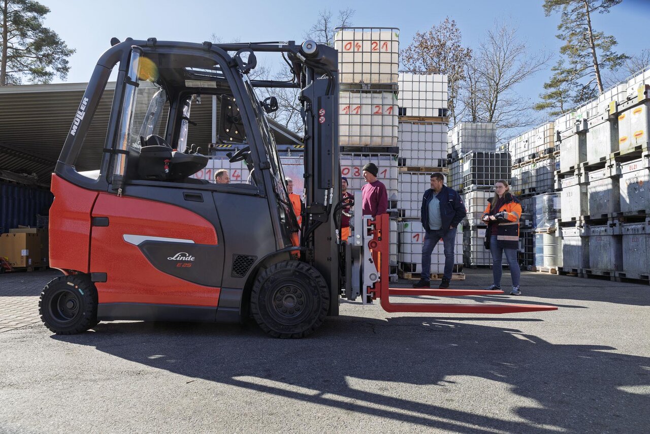 Linde Elektrostapler E25 Neuer Stapler ist eingetroffen